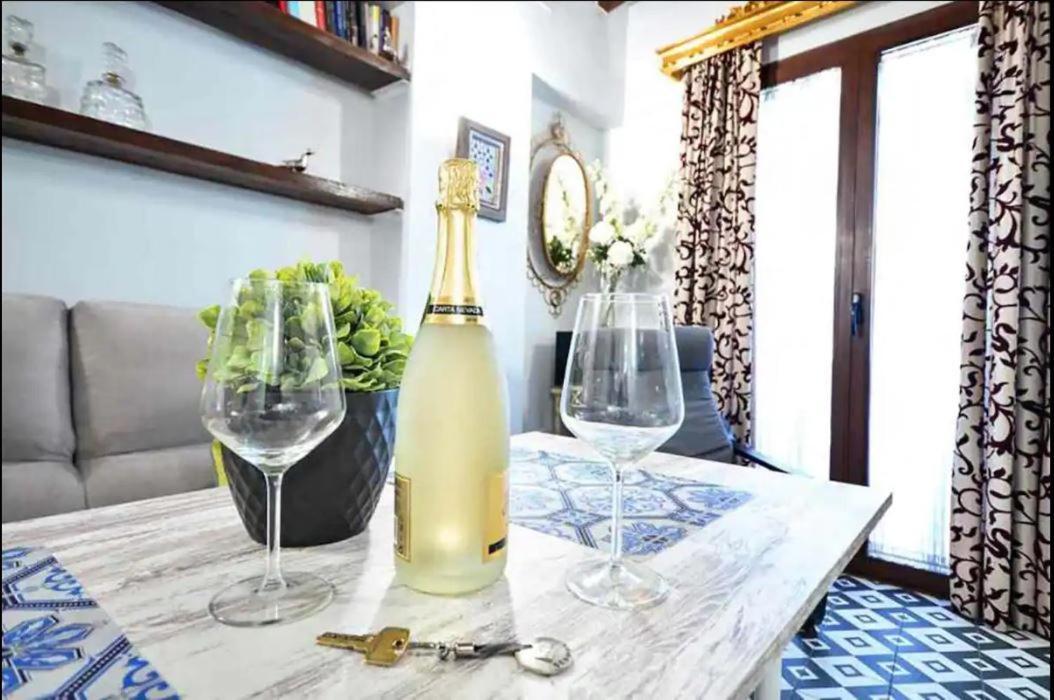 Typical Sevillan 2 Bedroom Unit מראה חיצוני תמונה